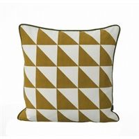 Ferm Living - Pude - Large Geometry (curry/sort)