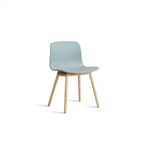Hay - Spisebordsstol - AAC 12 - About a chair - Dusty Blue 2.0 - Ben: sæbebehandlet eg