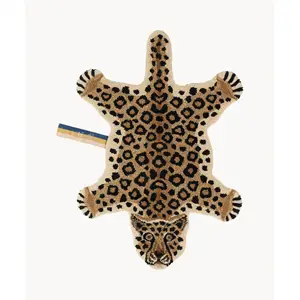 Doing Goods - Loony Leopard tæppe - Small - 92 x 63 cm