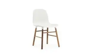 Normann Copenhagen - Form Chair Walnut