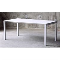 Opus Spisebord fra Muubs (L�ngde 180 cm)
