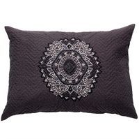 N� home - Quiltet pude med broderi - coal - 3 stk. tilbage