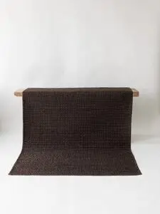 Tell Me More - Mid knot hemp rug 200x300 - brown