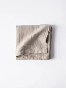 Tell Me More - Table cloth linen 145x145 -hazelnut stripe