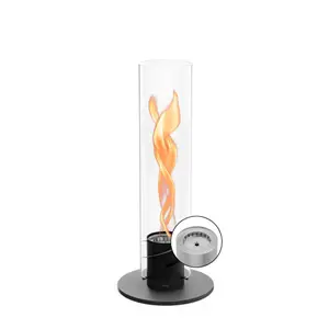 Sort Höfats SPIN 1200 bordpejs med hvirvlende flamme i glas, sort base og brænderdetalje.