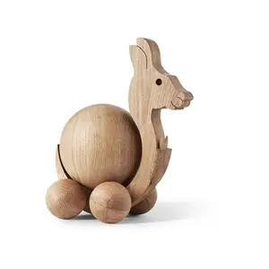 ChiCura - Træfigur - Spinning Kangaroo - Medium 