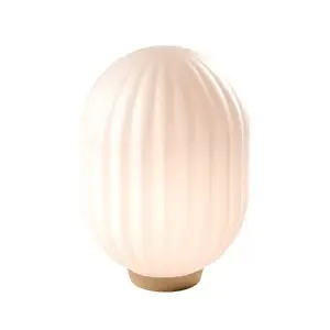 Nordic Tales - Bordlampe - "Bright Modeco" - m. sort ledning