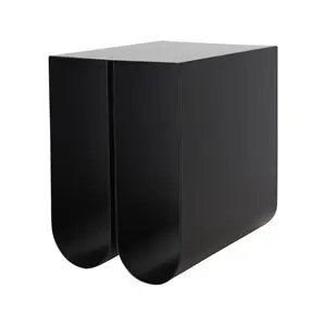 Kristina Dam - Sidebord - Curved Side Table - Black