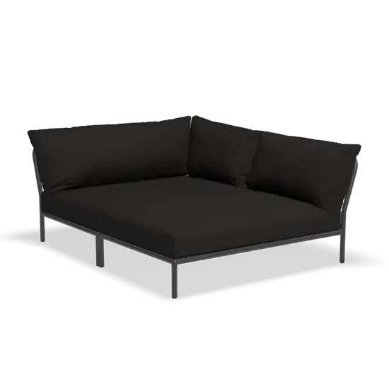 Moderne hjørnesofa i mørkt kulstof med metalramme, minimalistisk design, perfekt til hygge.