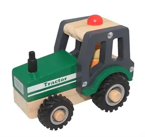 Magni - Traktor i træ m. gummihjul - Grøn - FSC 100%