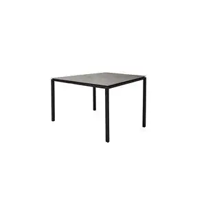 Mørkt, minimalistisk firkantet bordunderstel med lige ben og enkel, moderne stil fra Cane-line.
