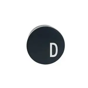 Design Letters - Charger - "D" - Sort