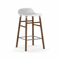 Normann Copenhagen - Form barstol 65 cm - hvid/valnød