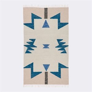 Image of Ferm Living tæppe - Kelim rug - blue triangles (small)