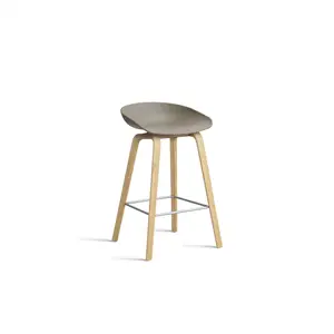 HAY - Barstol - AAS 32 - About A Stool - Khaki 2.0 - Ben: eg/vandbaseret lak - Lav model