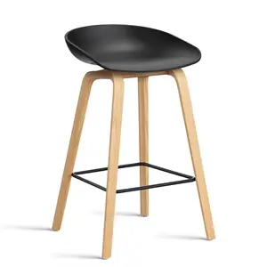 HAY - Barstol - AAS 32 - About A Stool - Sort 2.0 - Ben: Lakeret eg - Lav model