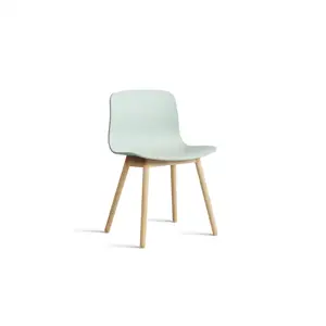 Hay - Spisebordsstol - AAC 12 - About a chair - Dusty Mint 2.0 - Ben: sæbebehandlet eg