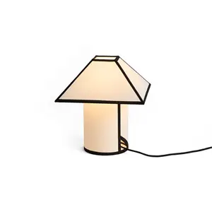 Hay - Bordlampe - Ava Pyramid - Sort/Hvid - H32 cm