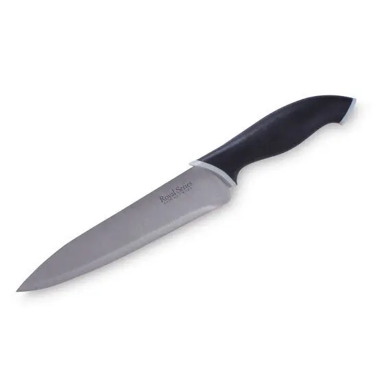 Kokkekniv med skarp, sølvblad og sort ergonomisk håndtag. "Royal Series" indgraveret på bladet.