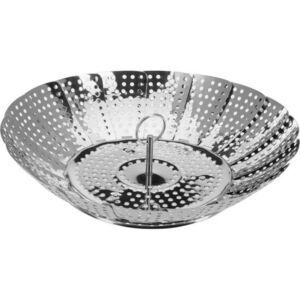 Justerbar metal dampkurv med perforeringer og central håndtag, ideel til dampning af madvarer.