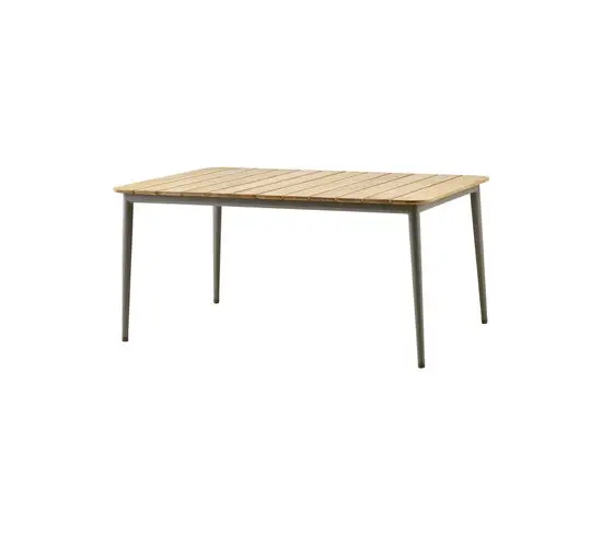 Rektangulært spisebord med lameltræbordplade og skrå ben. Minimalistisk moderne design.
