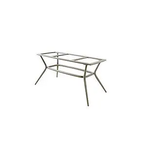 Cane-Line Joy spisebordstel i taupe, minimalistisk design med fire ben og ekstra støtte for stabilitet.