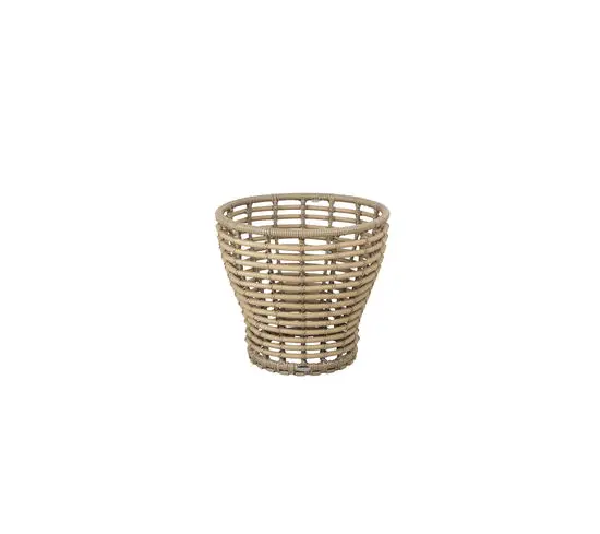 Sofabordunderstel med åben, flettet struktur i naturfarve. Aflang, konisk form. Minimalistisk design.