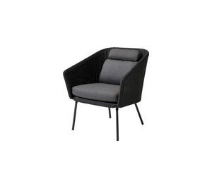 Moderne stol med buet ryglæn, armlæn og grå hynde. Mørkt vævet stel for elegant udseende.