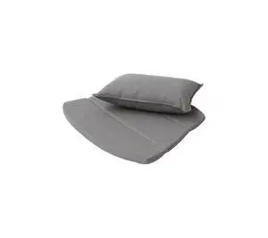 Sæt med sæde- og ryghynde til loungestol. Neutralt design, ideel til komfortabel udendørs brug.