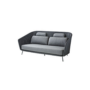 Tospersoners sofa med grafitfarvet flet og grå hynder, slanke metalben.