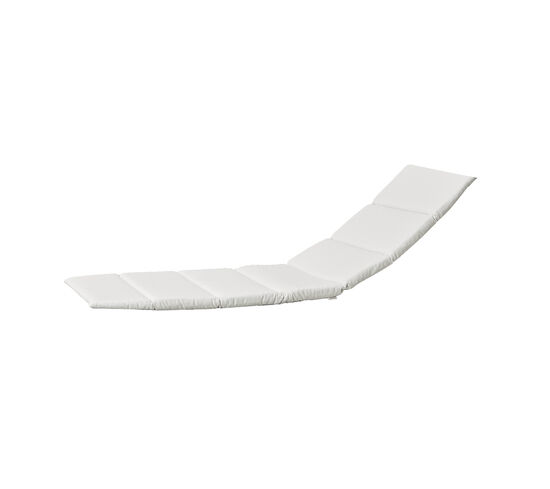 Hvid, segmenteret hynde med minimalistisk design, egnet til solvogn.