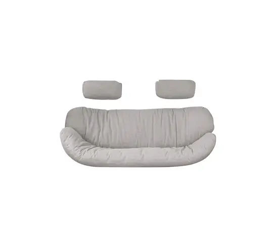 Sofa hyndesæt i lys sandfarve med buet hovedpude og to nakkepuder, Cane-Line AirTouch.