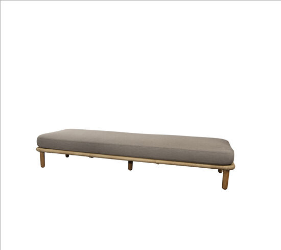 Modulsofa til tre med taupe hynde, vævet tekstur og teakben. Minimalistisk design.