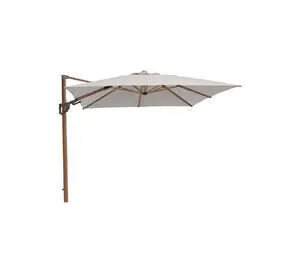 Stor cantilever parasol med hvidt rektangulært sejl, trælook-støtte og metaldele.