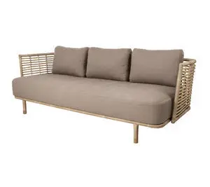 3-personers sofa med vævede armlæn/ryglæn, taupe hynder: én lang sædehynde og tre ryghynder.