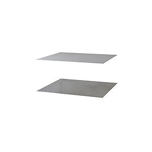 Lysgrå, glat overflade med udefineret form.