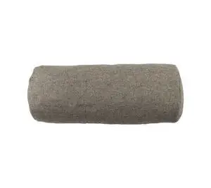 Lys brun, cylindrisk pyntepude med glat, sømløst design.