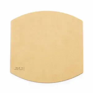 MiLLE W NORDISK DESIGN - Ellips Bordskåner - Beige læder - Ø22 cm