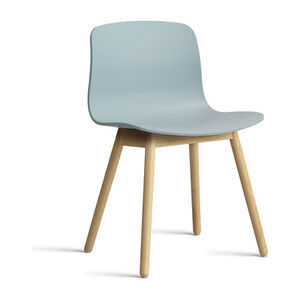 Hay - AAC12 Lacquered oak 4 leg base Standard glider - Dusty blue 2.0
