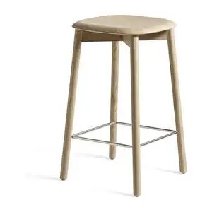 Hay - Soft Edge82 Lakeret massiv eg 4-benet fodstøtte i rustfrit stål H65 Standard glider