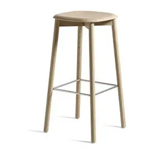 Hay - Soft Edge82 Lakeret massiv eg 4-benet fodstøtte i rustfrit stål H75 Standard glider