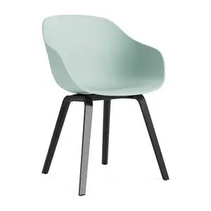 Hay - AAC222 Stol Sortlakeret egetræsstel Standard glider - Støvet mint 2.0