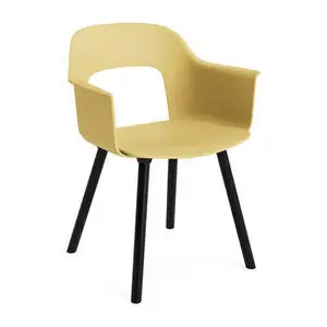 Hay - Layout Lænestol 221 Sortlakeret massiv eg 4-benet fod Standard glider - Biscotti