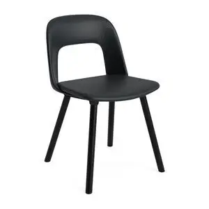 Hay - Layout Chair 124 Sortlakeret massiv eg 4-benet fod Standard glider - Sort