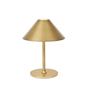 Halo Design - Bordlampe (ude eller inde) - Hygge - Antigue Messing