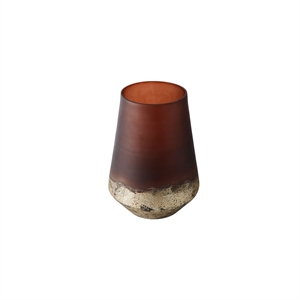 Brun vase med bred åbning, mørk top og gylden, rustik bund. Kan bruges som lanterne eller potte.