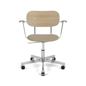 Audo Copenhagen - Co Task Chair w/Armrest, Star Base w/Casters, Polished Aluminium, Seat Upholstered With PC0T, Oak Back And Arms, Hard Floor, Natural Oak, EU/US - CAL117, 02 (Beige), Audo Bouclé, Audo Bouclé, Audo