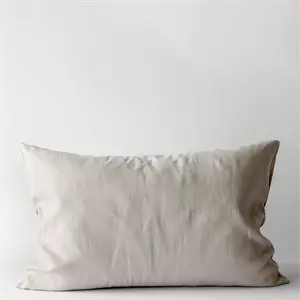 Tell Me More - Pudebetræk, linen 60x90 cm - warm grey
