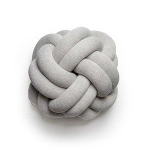 Image of Design House Stockholm pude - Knot pude i lysegrå