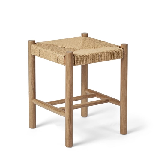 Taburet med vævet sæde, synlig tekstur, runde ben og horisontale støttebjælker.
